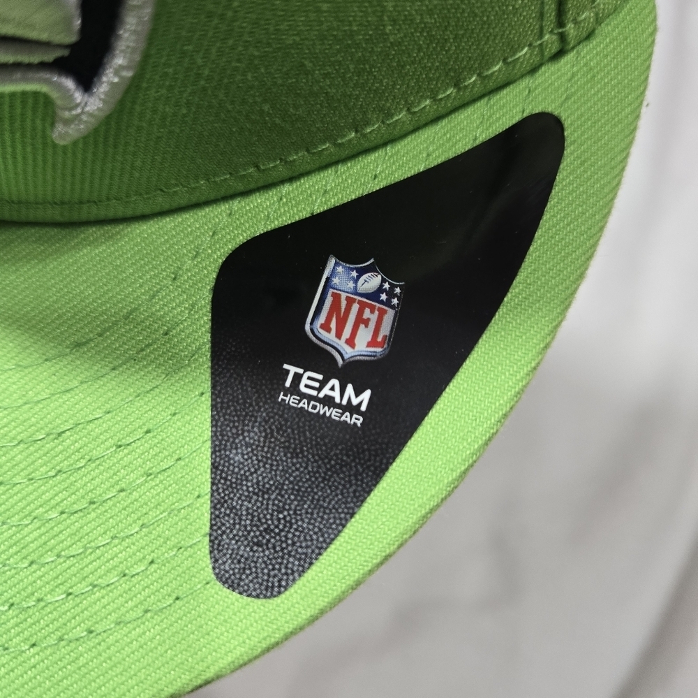 Seattle Seahawks New Era Kickoff Fitted Hat New Sz 6 7/8 - Picture 3 of 10